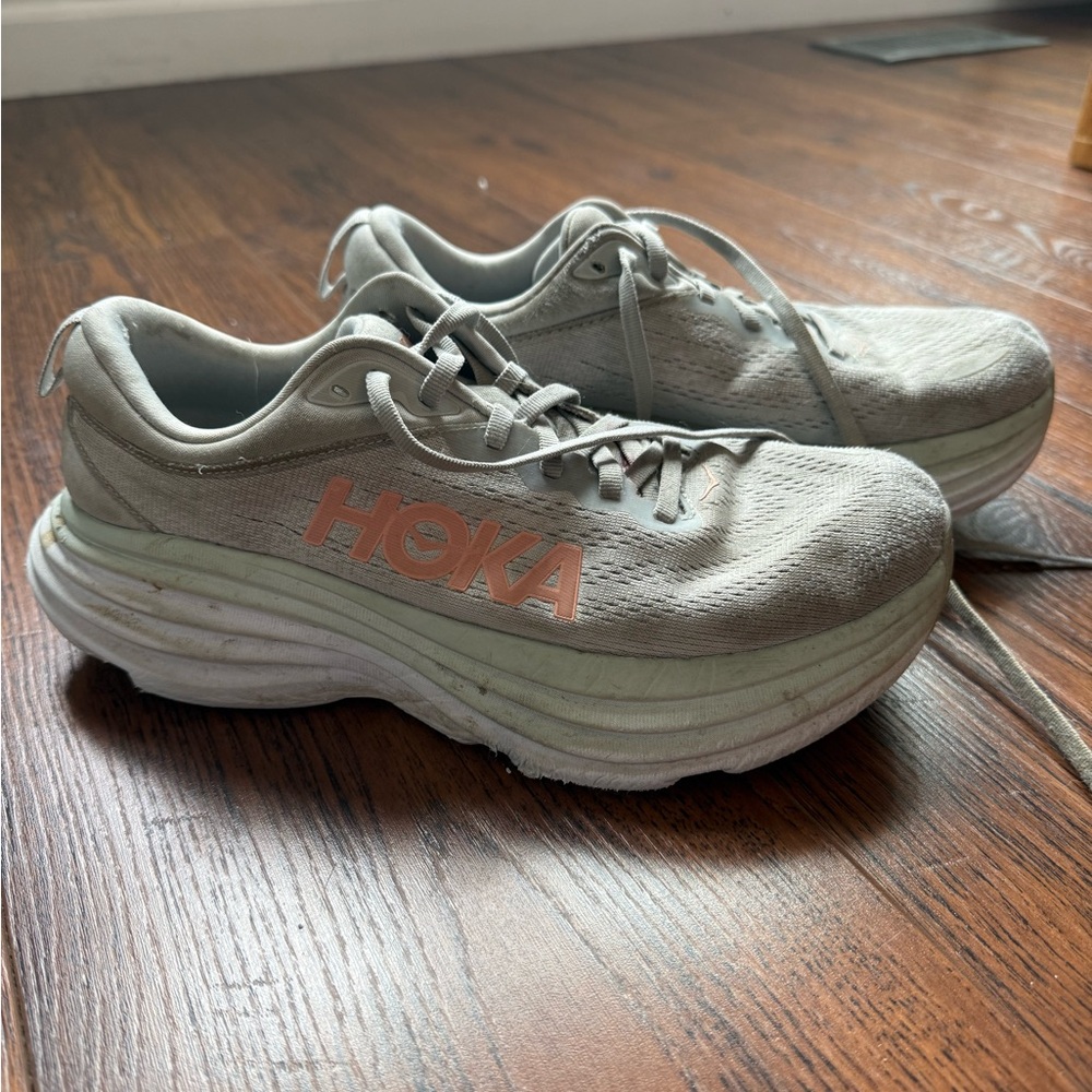 Hoka Bondi 8 shoes